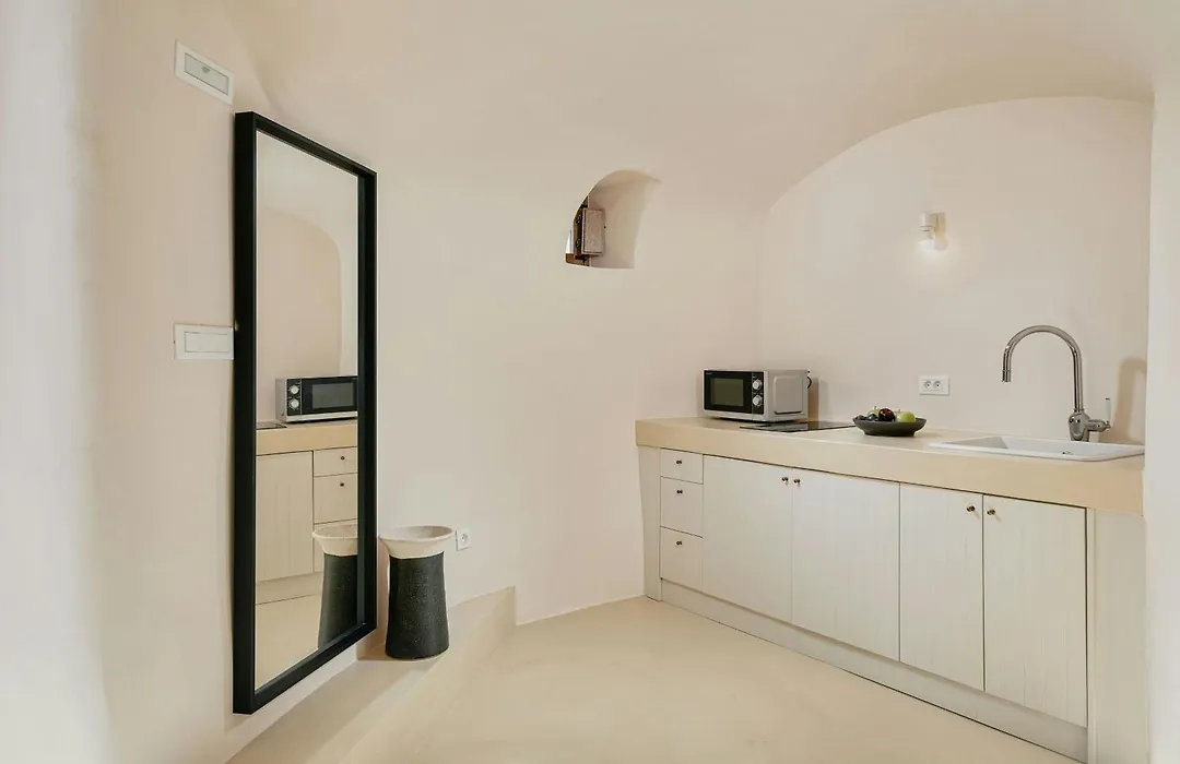 Mystique, A Luxury Collection Hotel, Santorini (Adults Only)-1