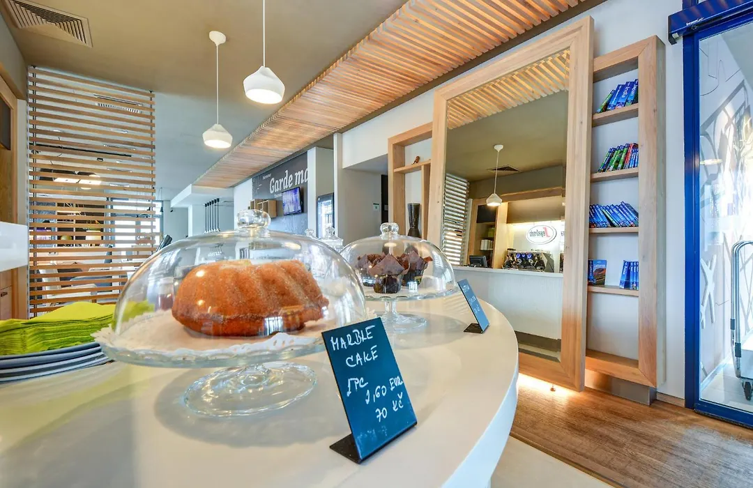 Holiday Inn Prague Airport By Ihg-1