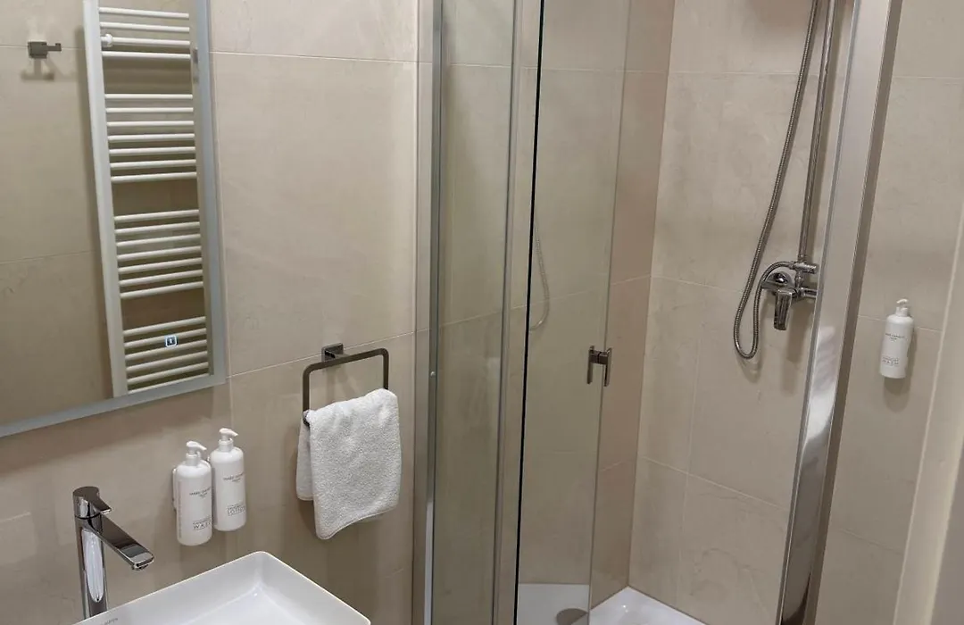 Grand Hotel Praha-1