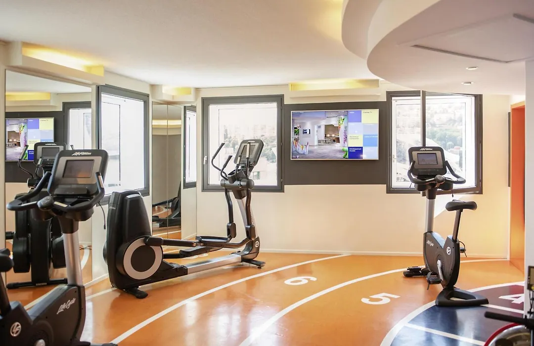 Novotel Lyon Gerland-1