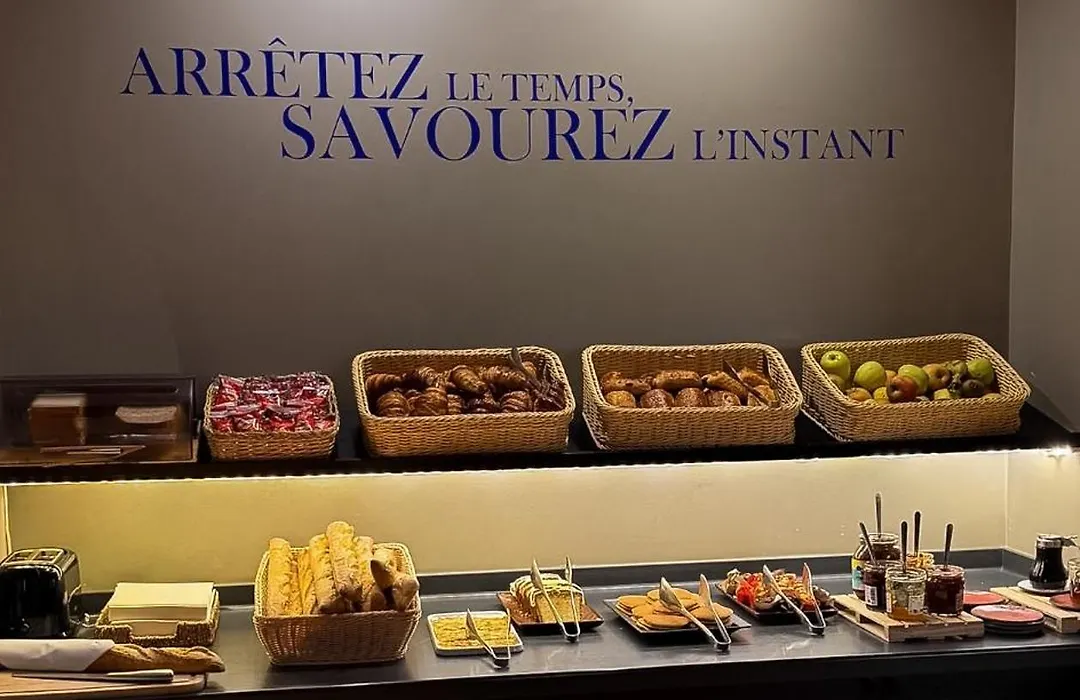 Kyriad Prestige Beaune le Panorama-1