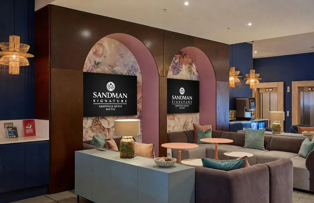 Sandman Signature Sheffield Quays Hotel-1