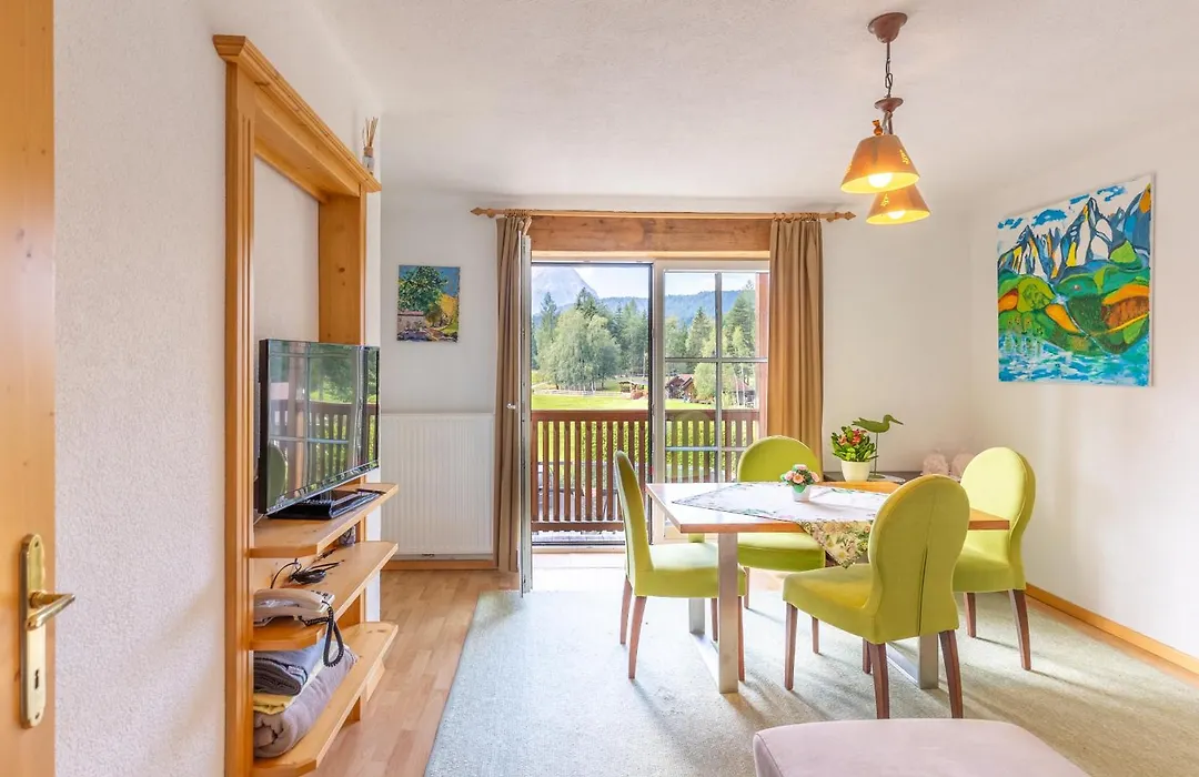 Landhaus Charlotte Apartments Tirol-1