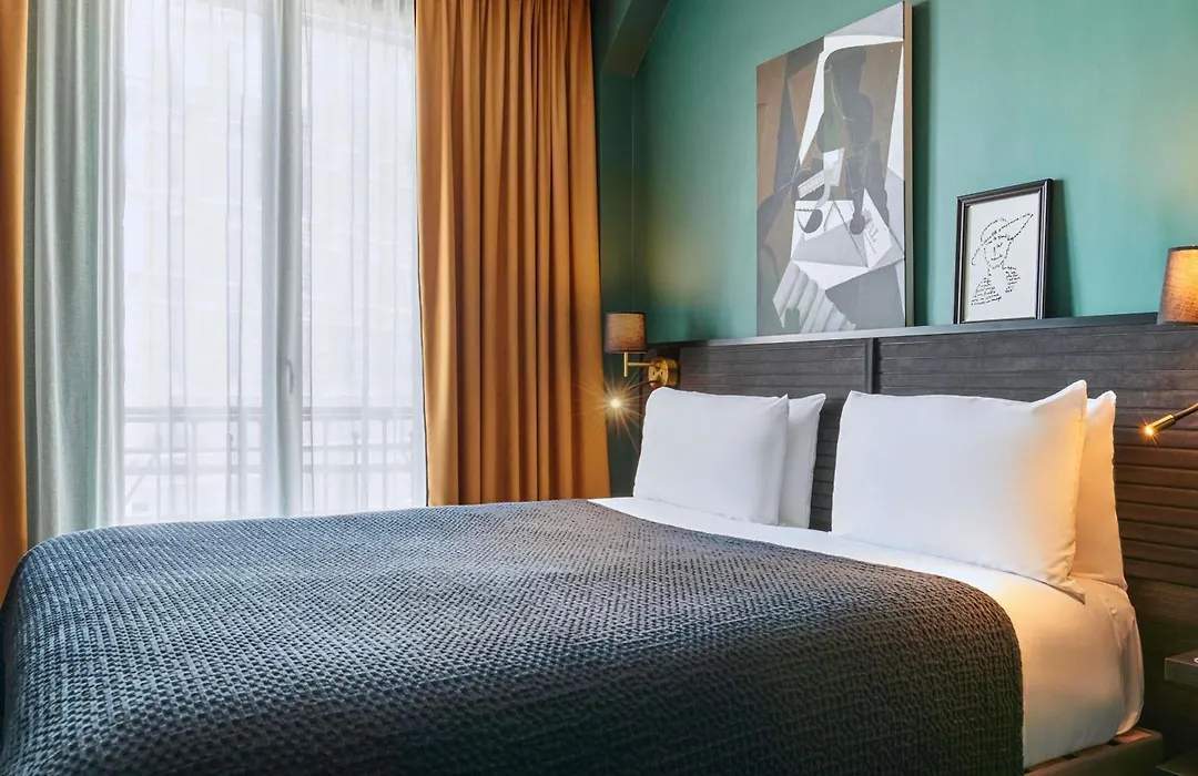 Mercure Paris Tour Eiffel Pont Mirabeau-1