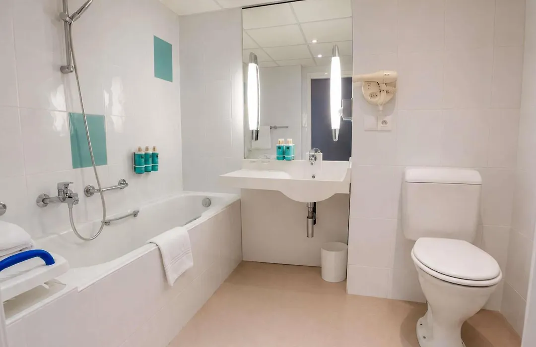 Novotel Nantes Centre Gare-1