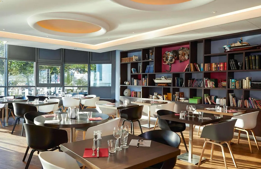 Mercure Nantes Centre Gare-1