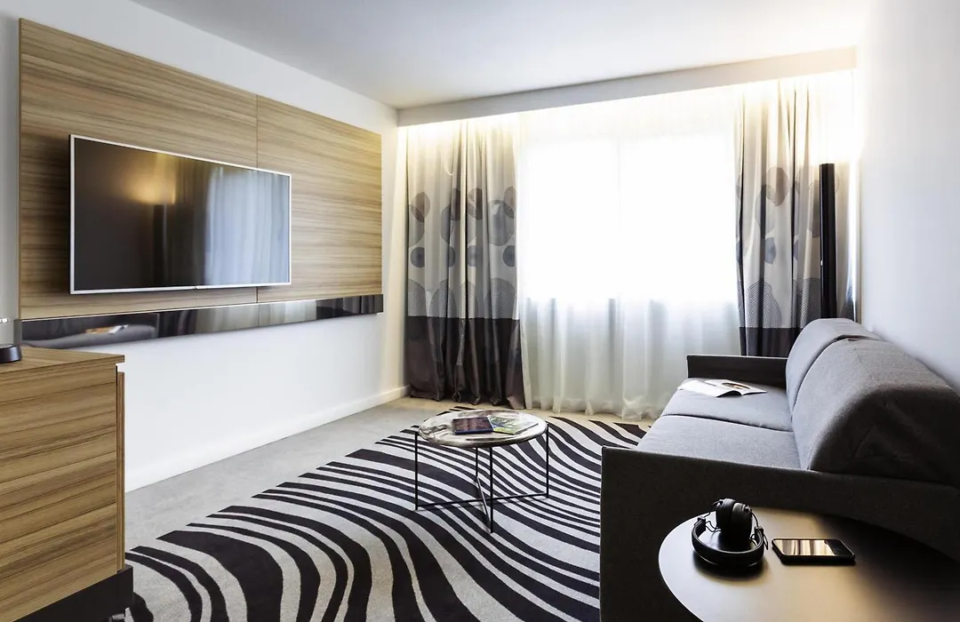 Novotel Limoges Le Lac-1