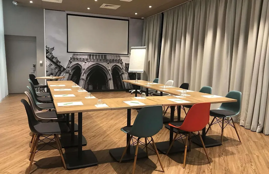 Hotel ibis Dijon Centre Clemenceau-1