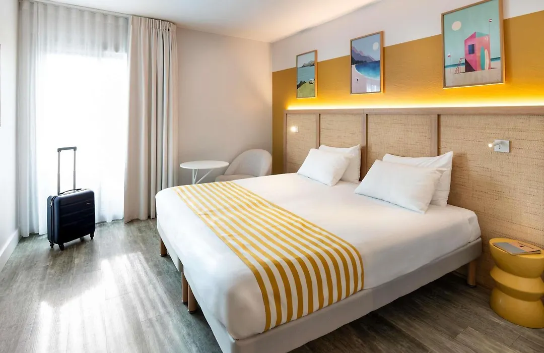 Ibis Styles Biarritz Plage-1
