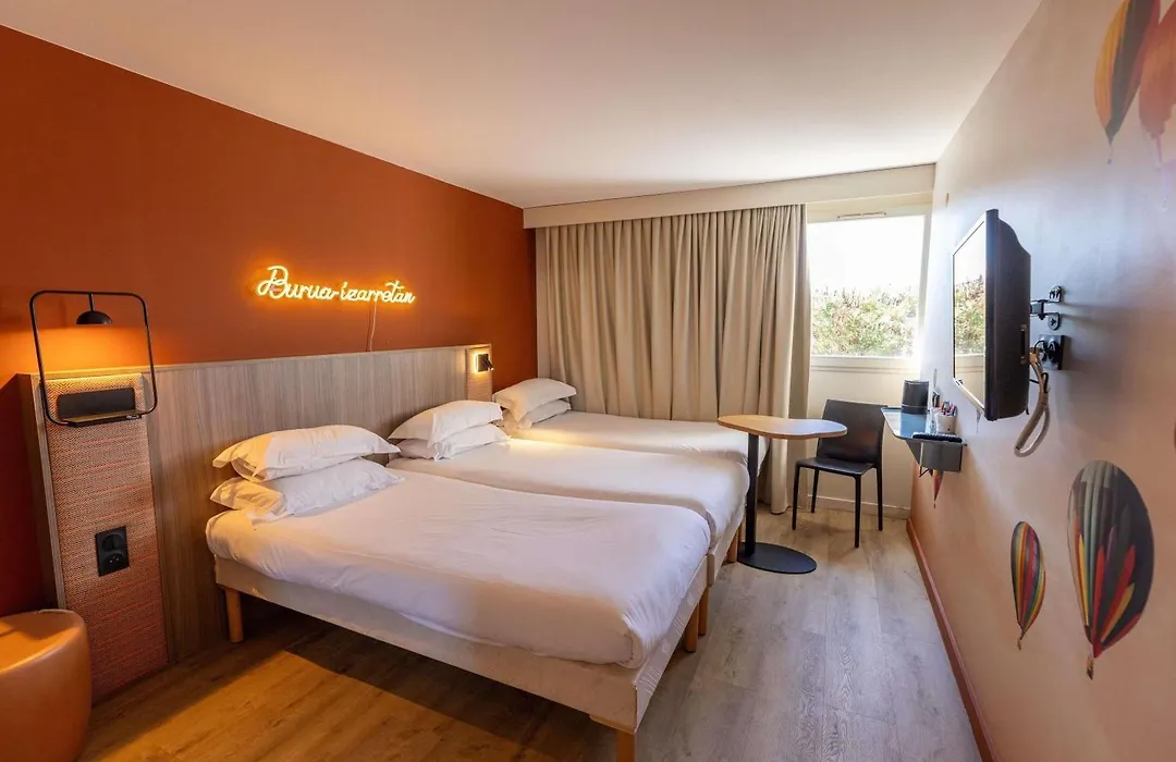 Ibis Styles Saint-Jean-De-Luz Donibane-1