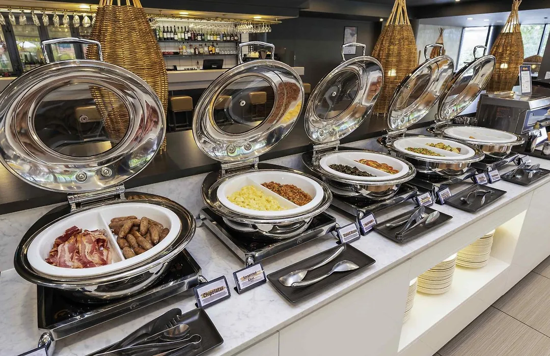 Mercure Rockhampton-1