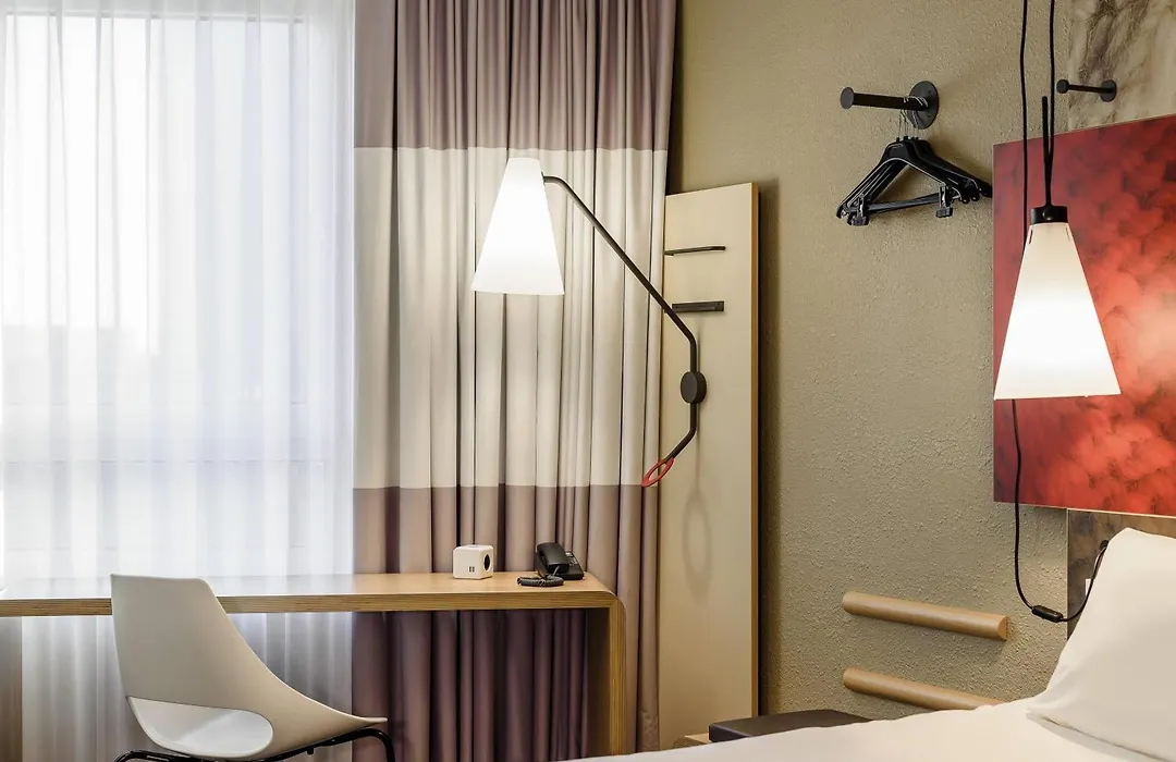 Ibis Hotel Koeln Am Dom-1