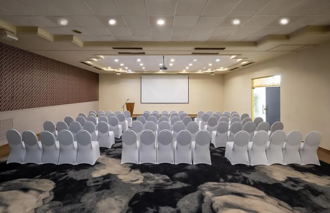 Leonardo Hotel Negev-1