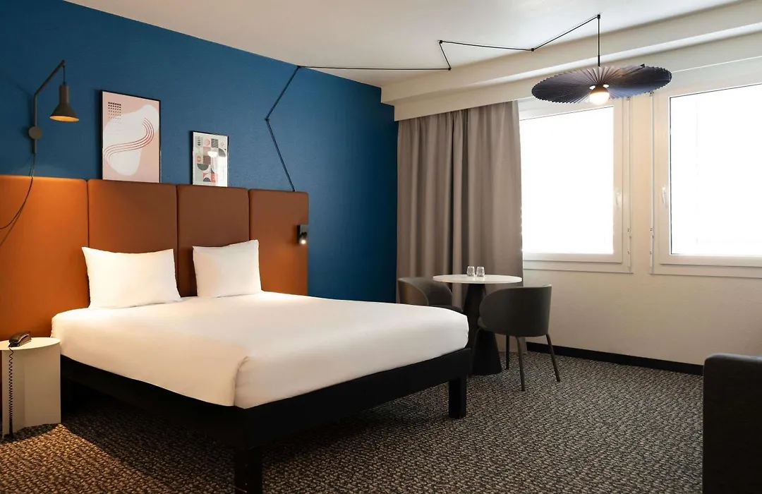 Ibis Lausanne Centre-1
