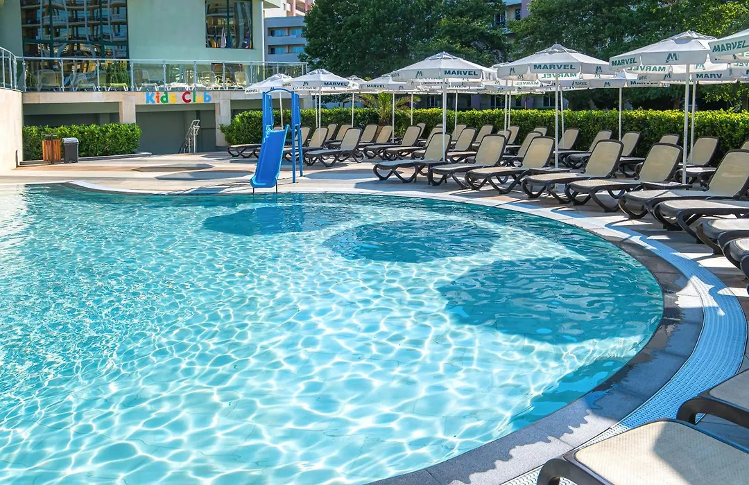 Hotel Marvel - Fully Renovated Free Beach Access-1