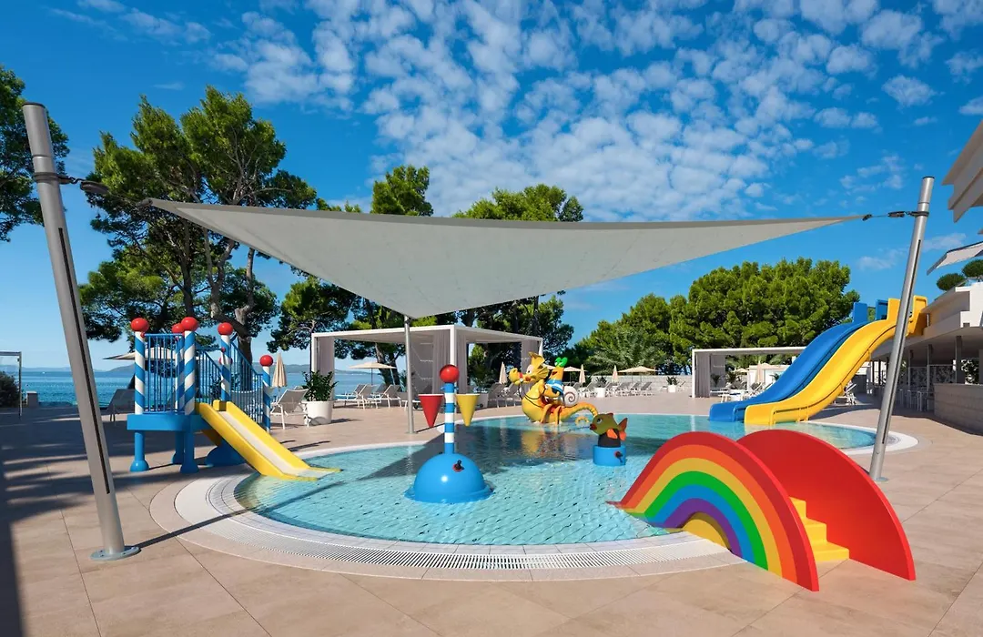 Valamar Meteor Hotel-1