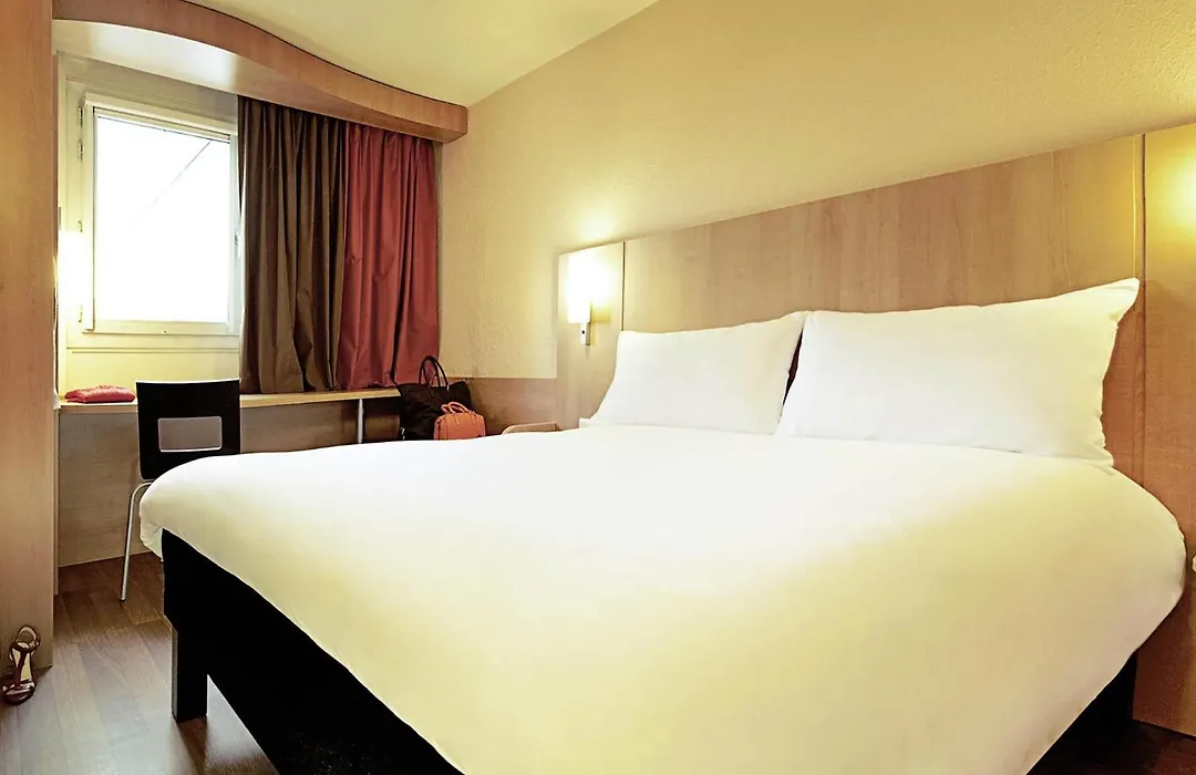 Ibis Epinay Sur Seine - Gennevilliers-1