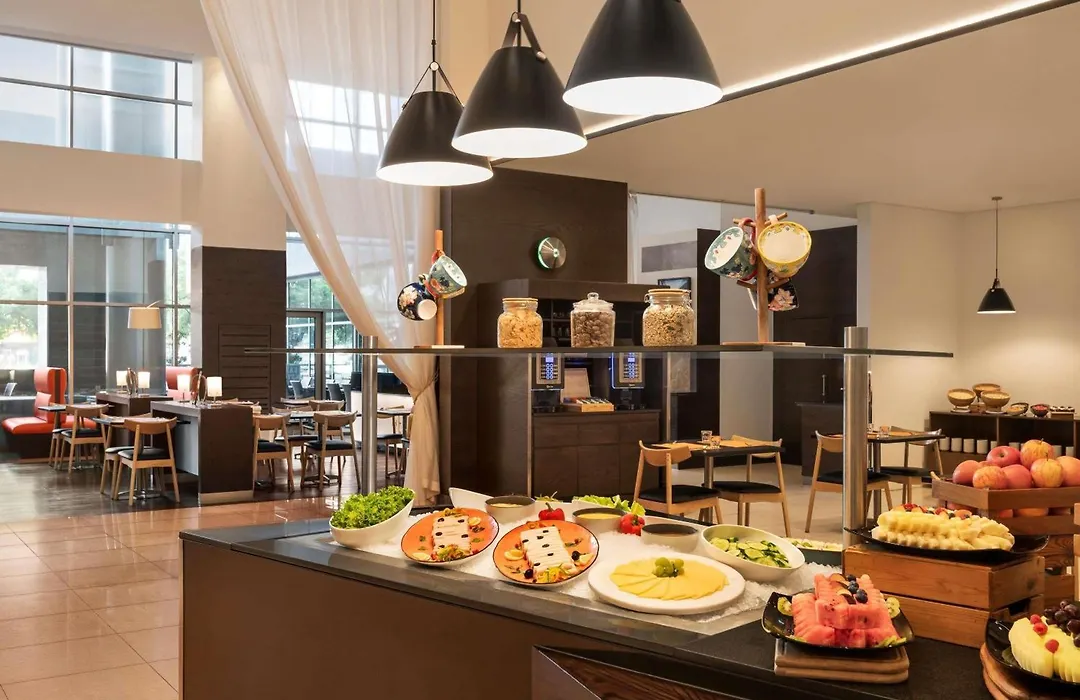 Ibis Dubai Al Rigga-1