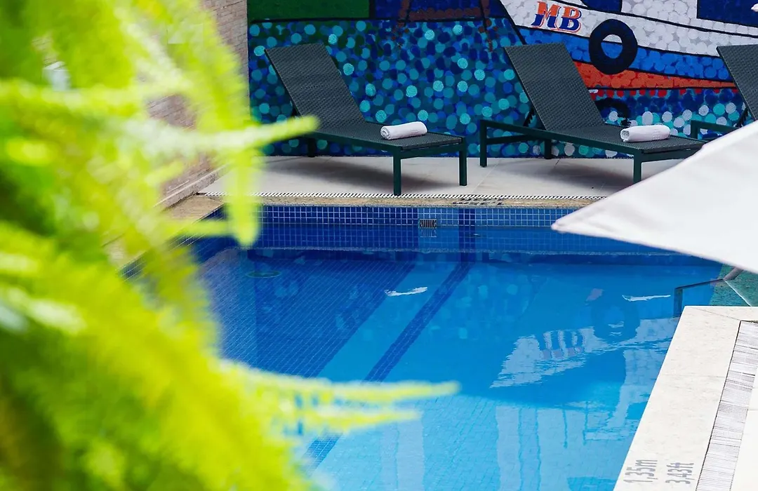 Ibis Styles Belem Nazare-1