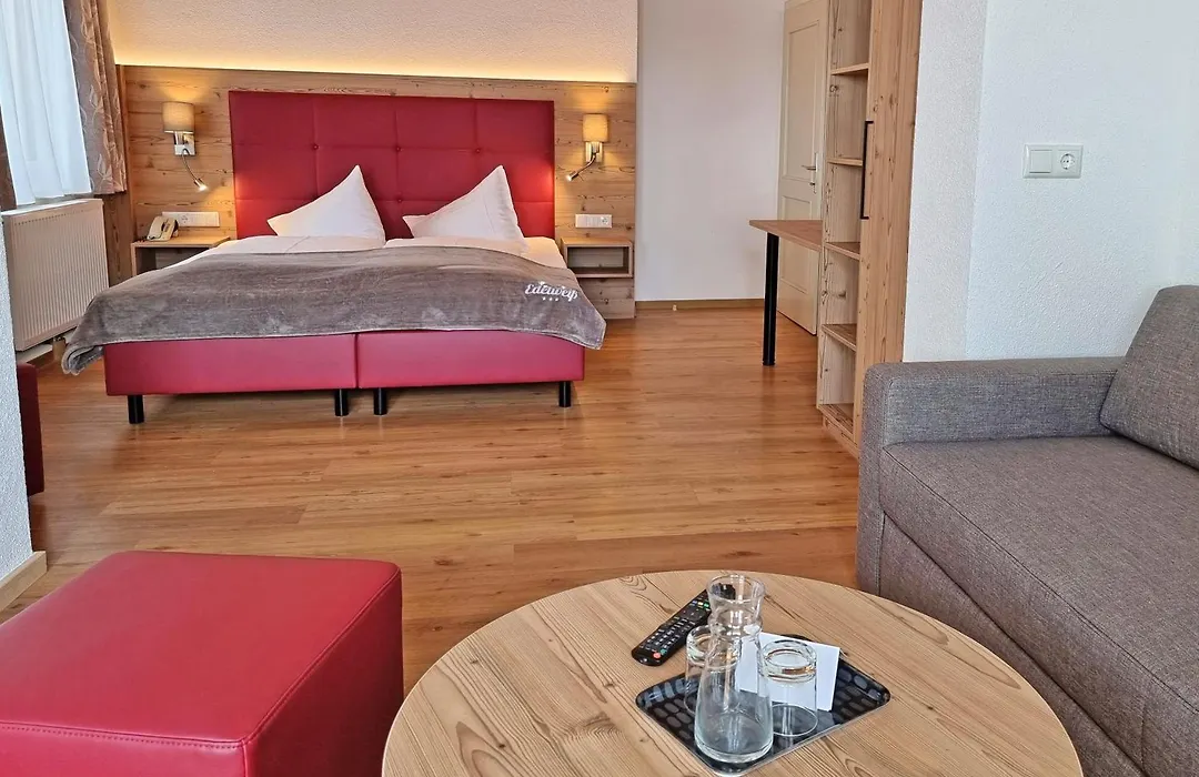 Hotel Gasthof Edelweiß-1