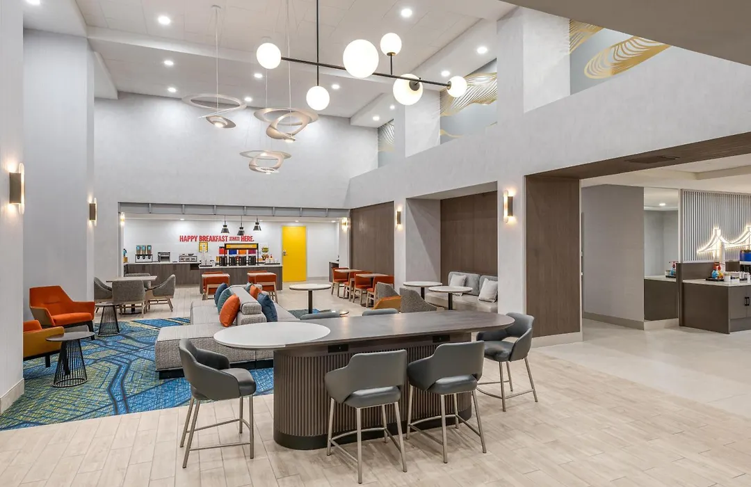 Hampton Inn & Suites Oakland Airport-Alameda-1