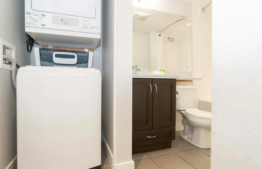 Sandman Hotel And Suites Abbotsford-1