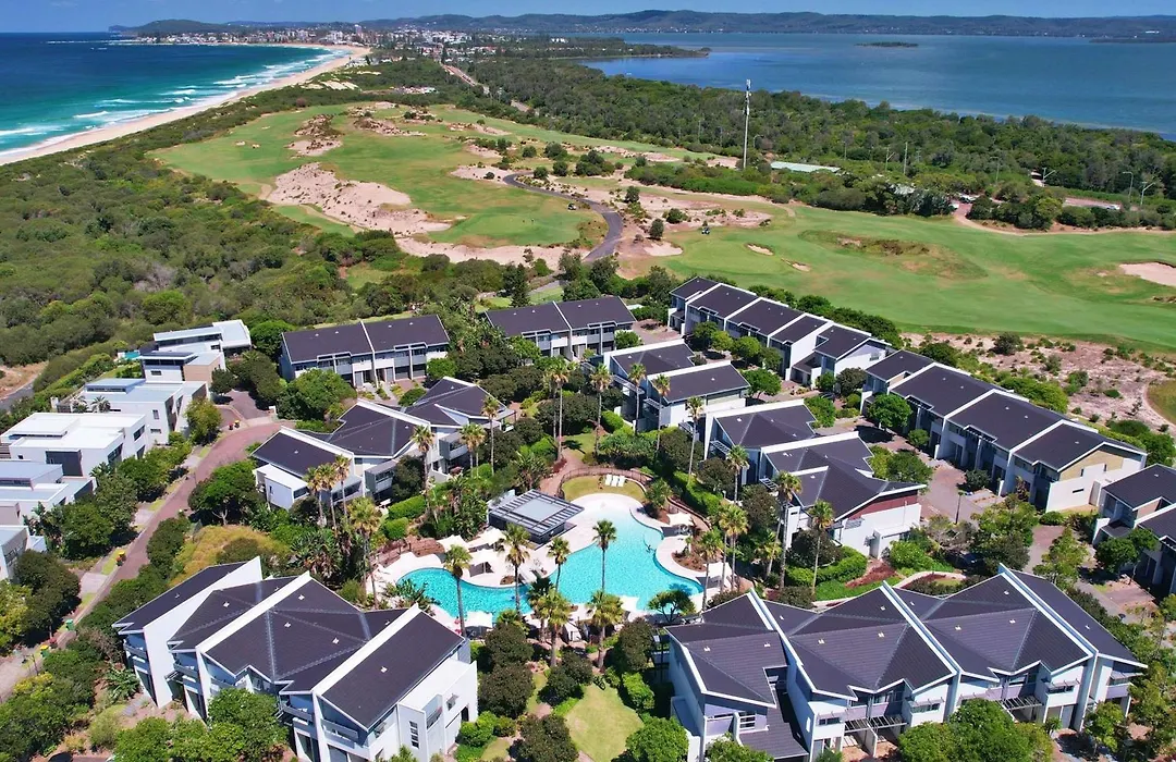 Pullman Magenta Shores Resort-1