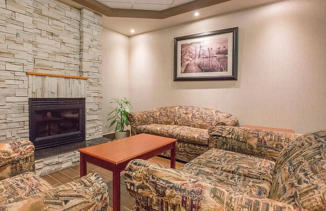 Comfort Inn & Suites Calgary - University-1