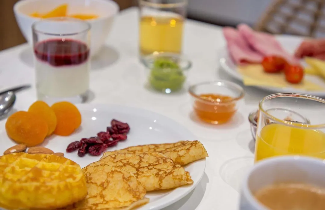 Novotel Suites Perpignan Centre - Grandes Suites & Confort Centre-Ville-1