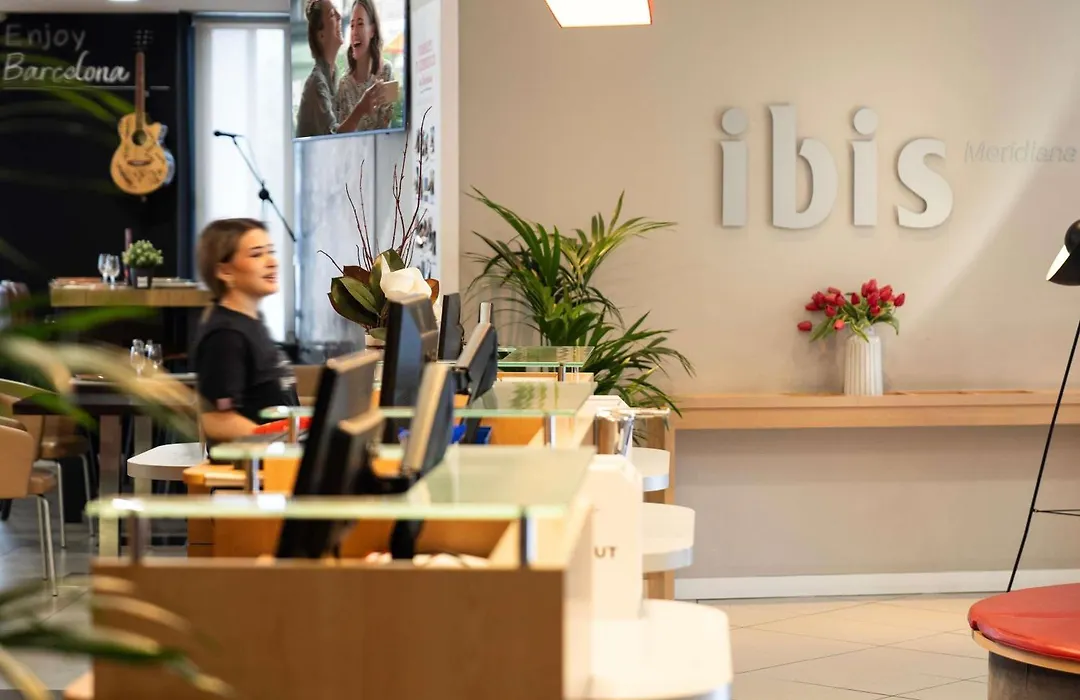 Ibis Barcelona Meridiana-1