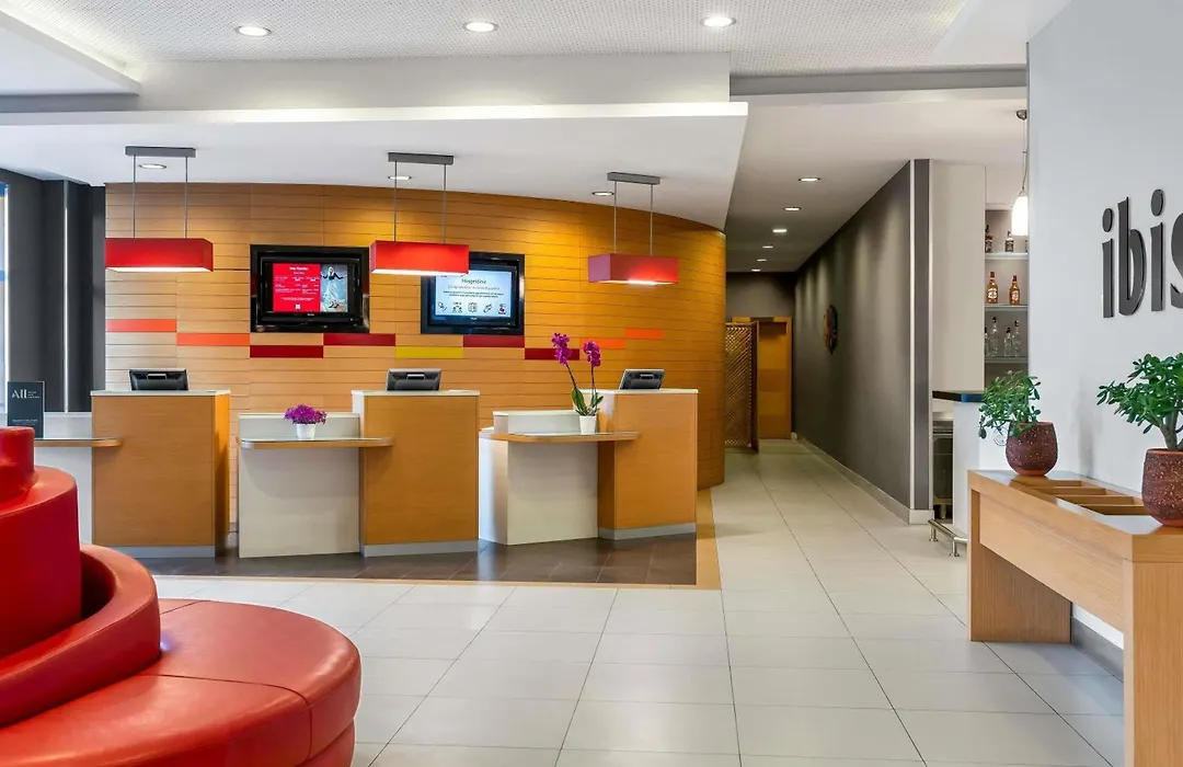 Ibis Bursa-1