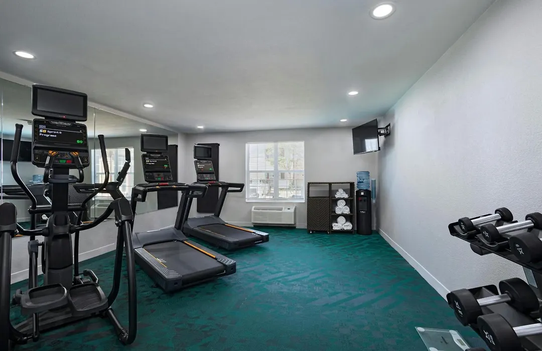 Towneplace Suites By Marriott College Station-1