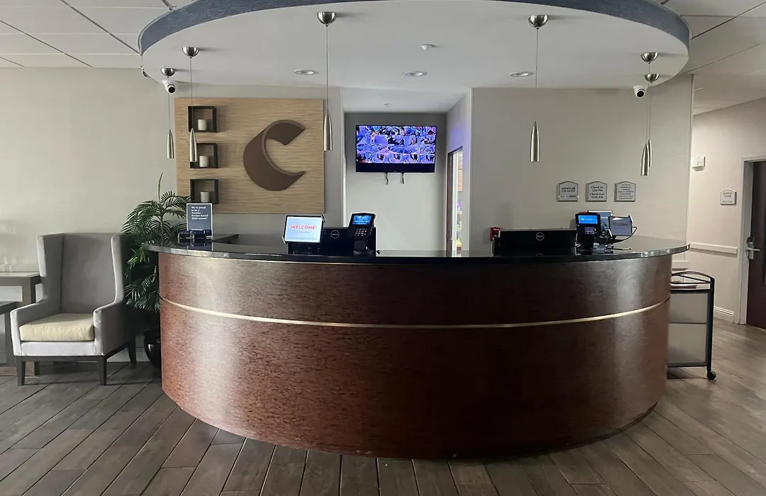 Comfort Suites Palm Bay - Melbourne-1