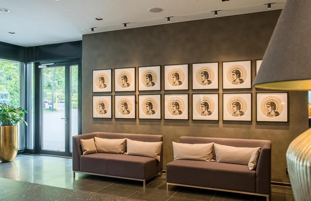 Best Western Premier Central Hotel Leonhard-1