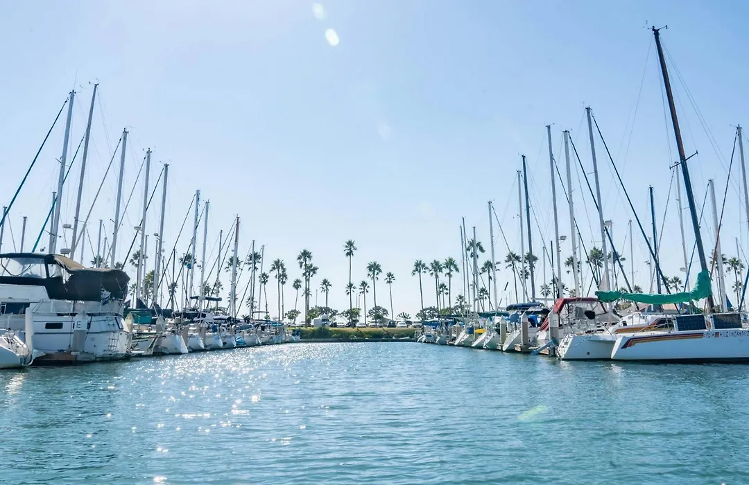 Crowne Plaza Ventura Beach By Ihg-1