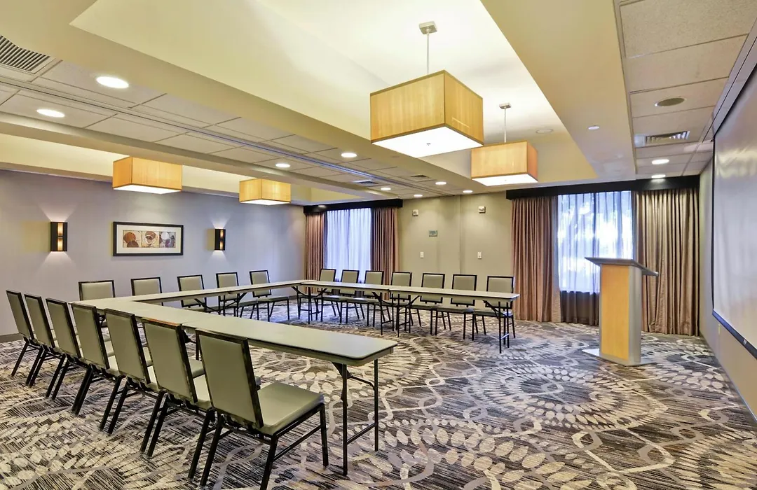 Doubletree By Hilton Hotel Baton Rouge-1
