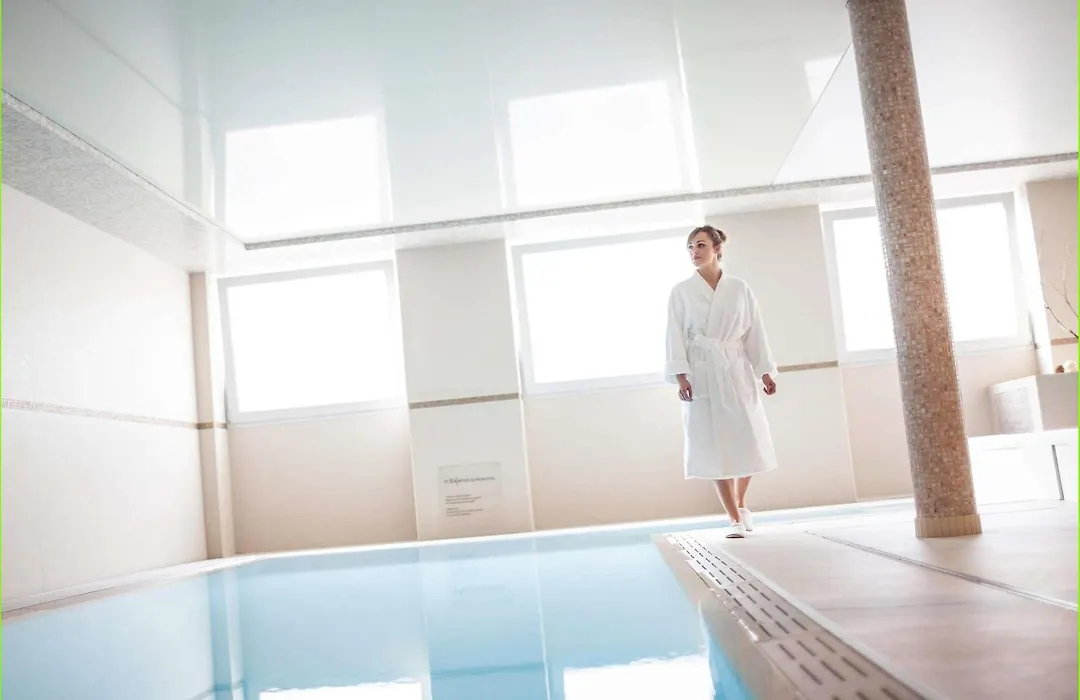 Novotel Spa Rennes Centre Gare-1