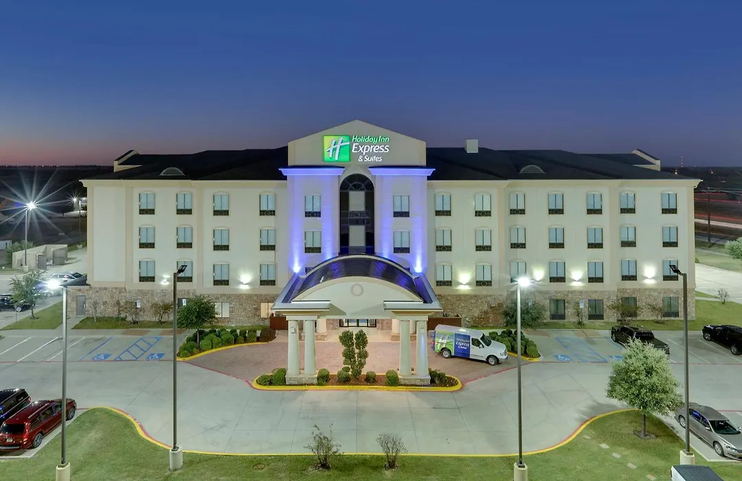 Holiday Inn Express & Suites - Denton North By Ihg-1