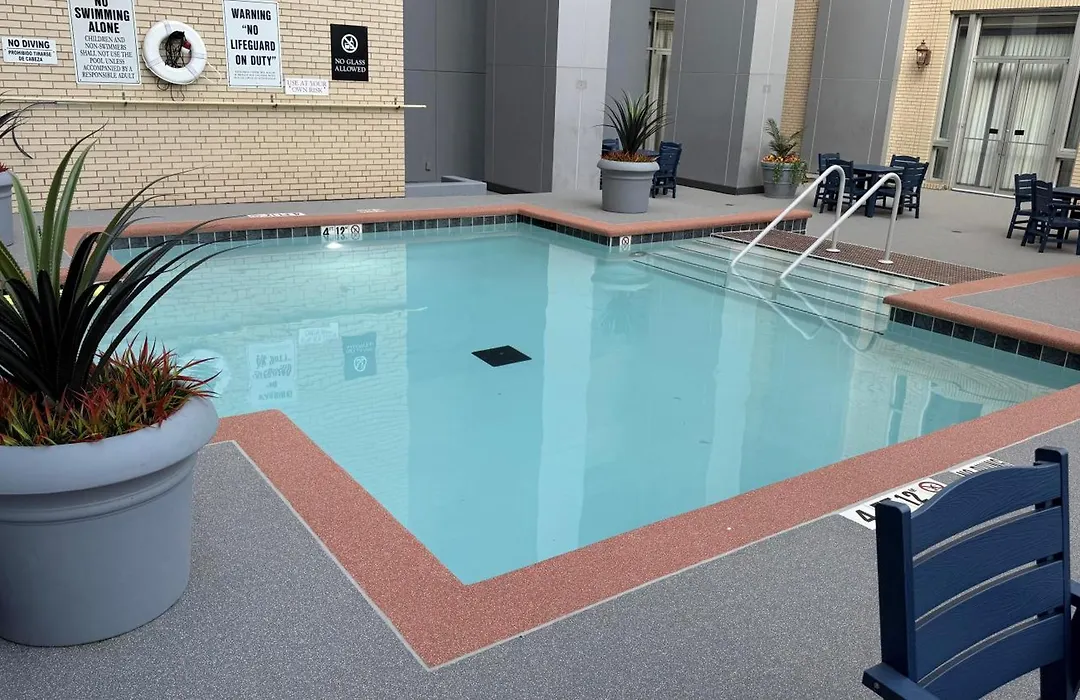 Clayton Plaza Hotel & Extended Stay-1