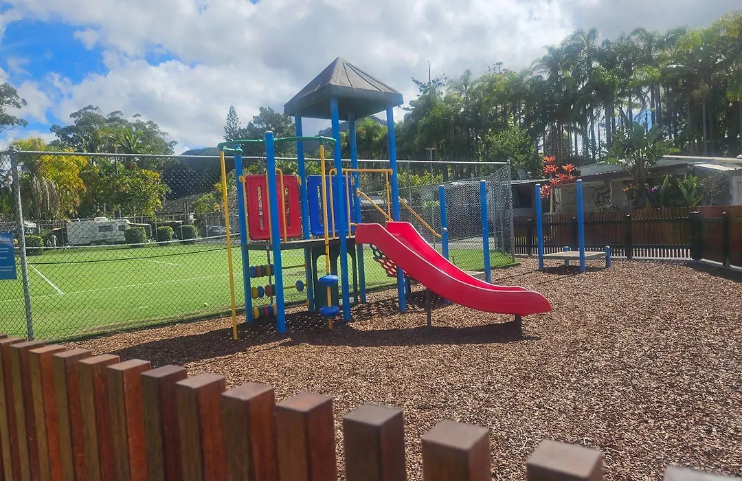 Banana Coast Caravan Park-1