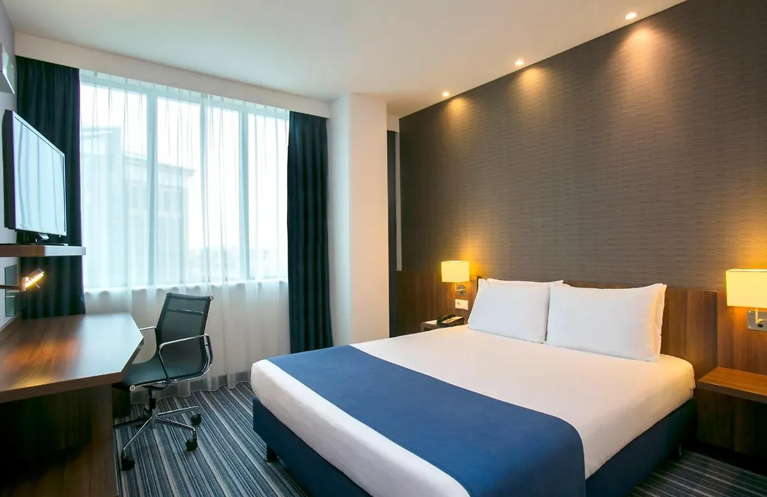 Holiday Inn Express Amsterdam - Sloterdijk Station By Ihg-1
