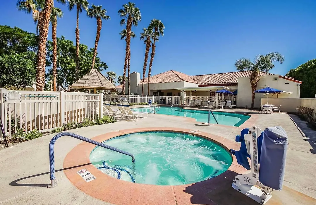 Desert Breezes Resort-1