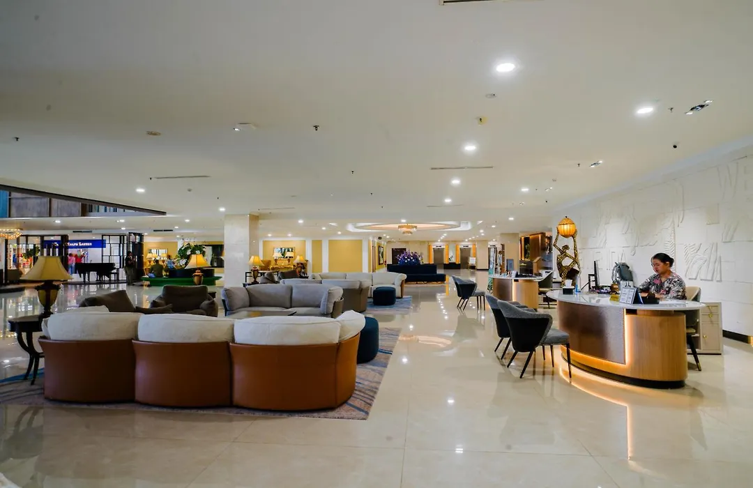 Harmoni One Convention Hotel And Service Apartments-1