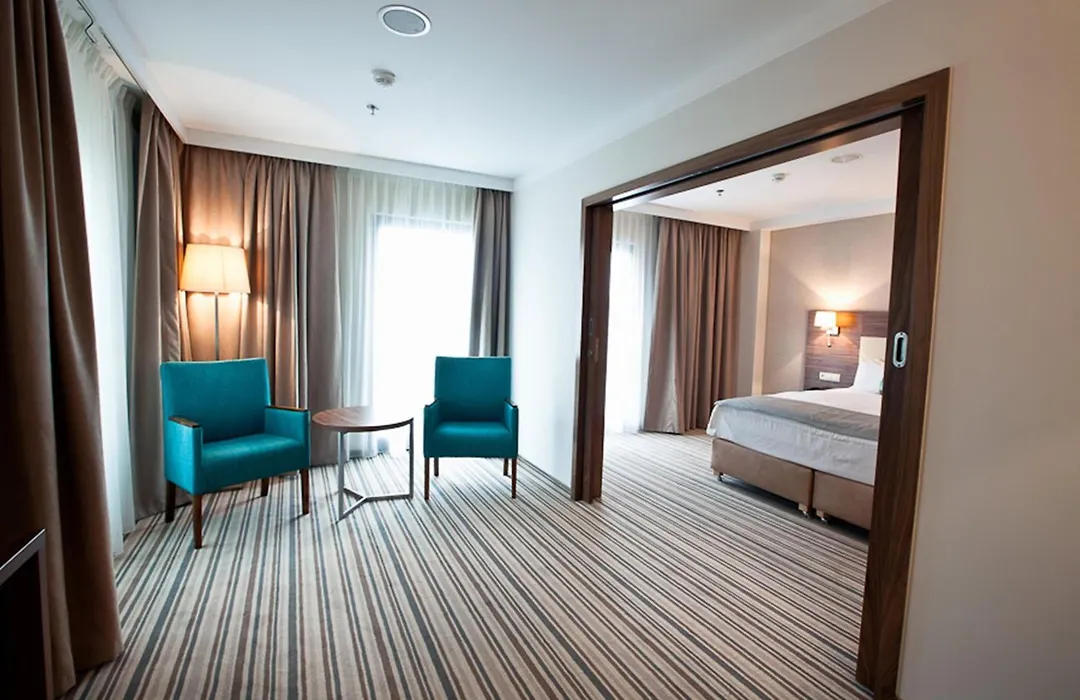 Holiday Inn Lodz By Ihg-1