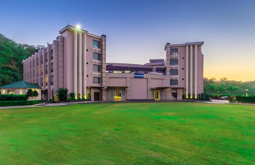 Golden Tulip Panchkula-1