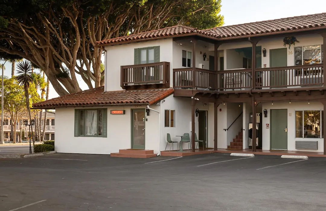 Sunset Motel-1