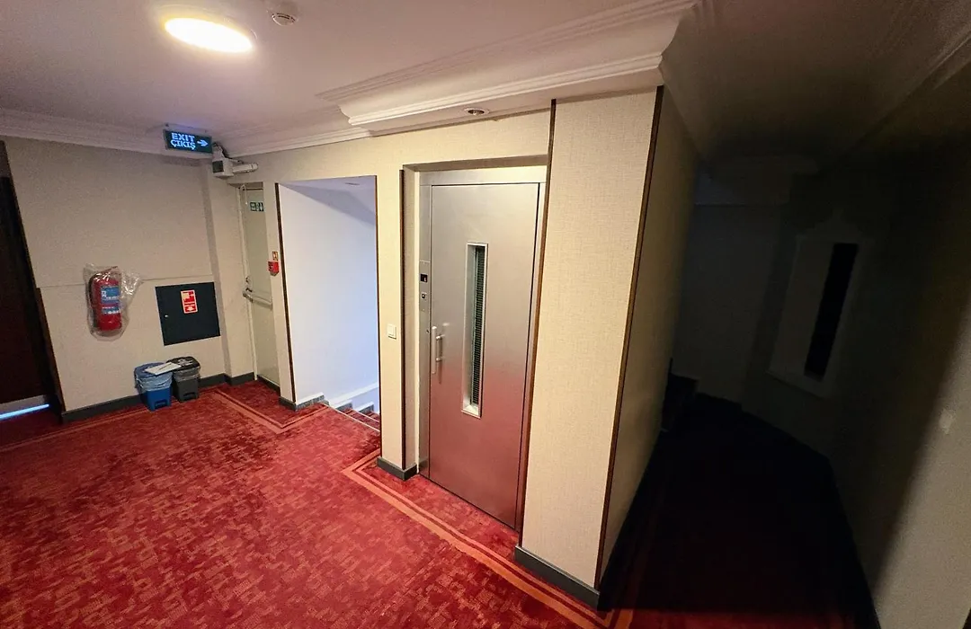 Hivas Hotel-1