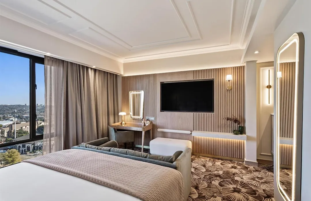 Southern Sun Hyde Park Sandton-1