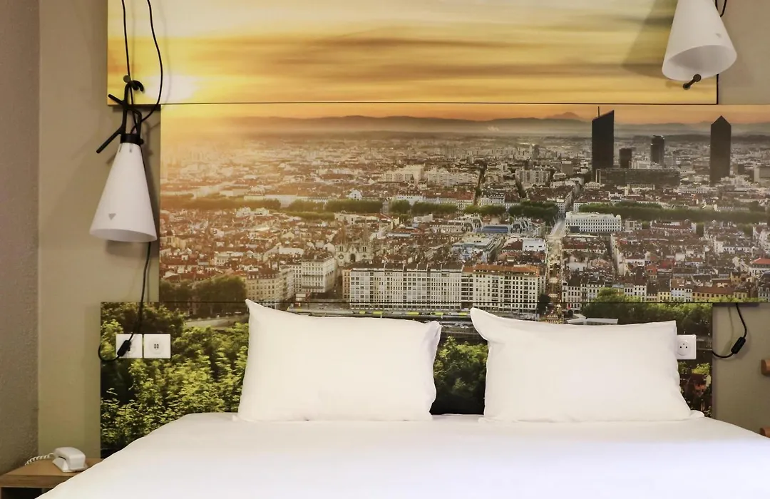 Ibis Lyon Gerland Merieux-1