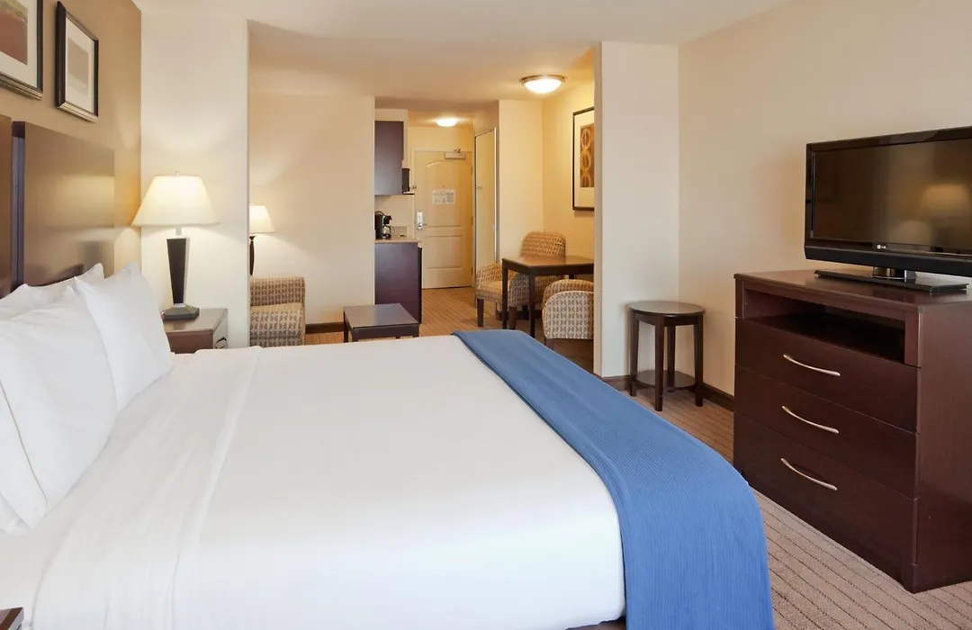 Holiday Inn Express & Suites Clovis Fresno Area By Ihg-1